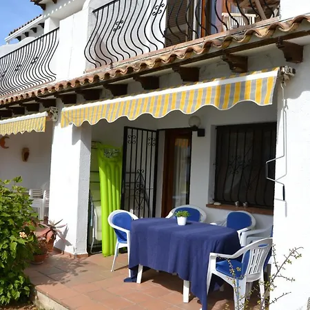 California Paco Locdenia Holiday home Els Poblets